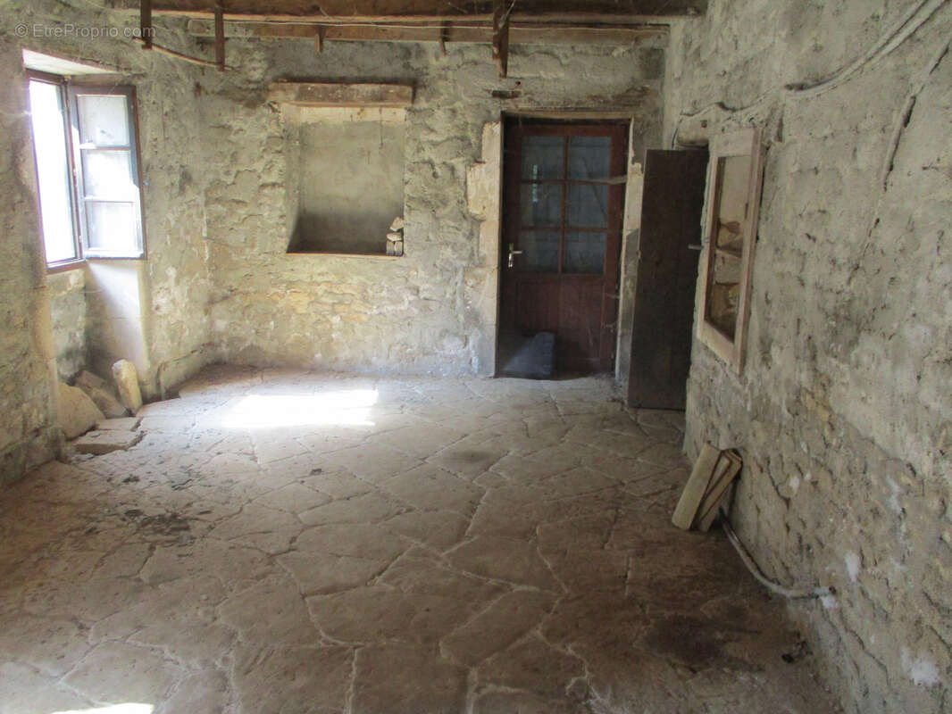 Maison à MESSE