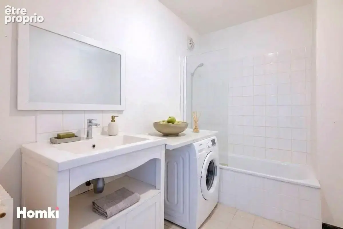 T3 (possible T4) de 72 m² - balcon, cave, parking – Villeurbanne / Montchat - DPE C - photo 6