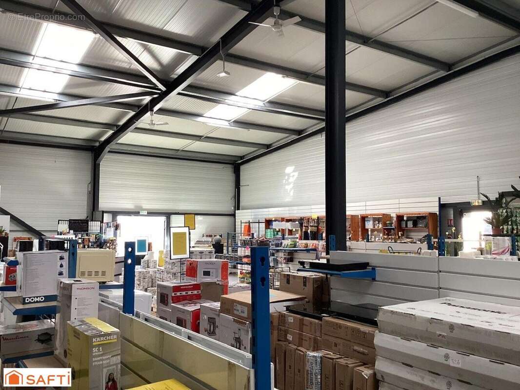 Photo 7 - Commerce à SAINT-SEURIN-SUR-L'ISLE