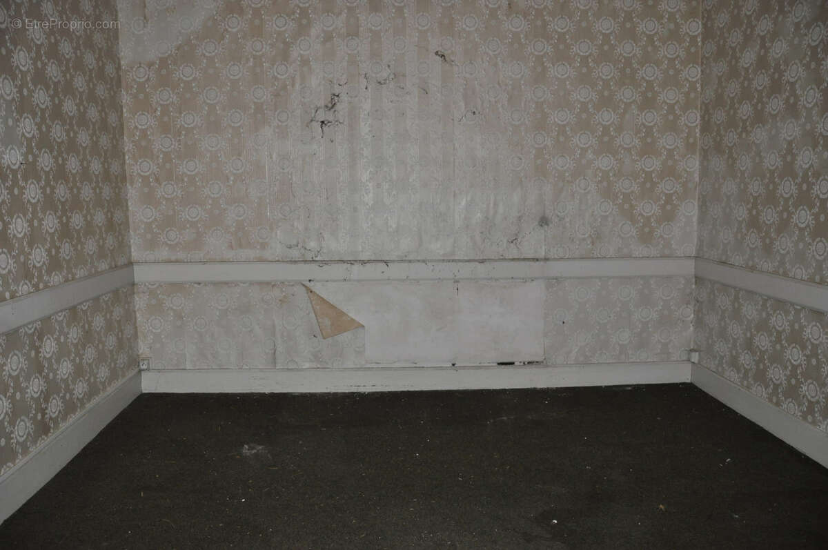 Maison à JALIGNY-SUR-BESBRE