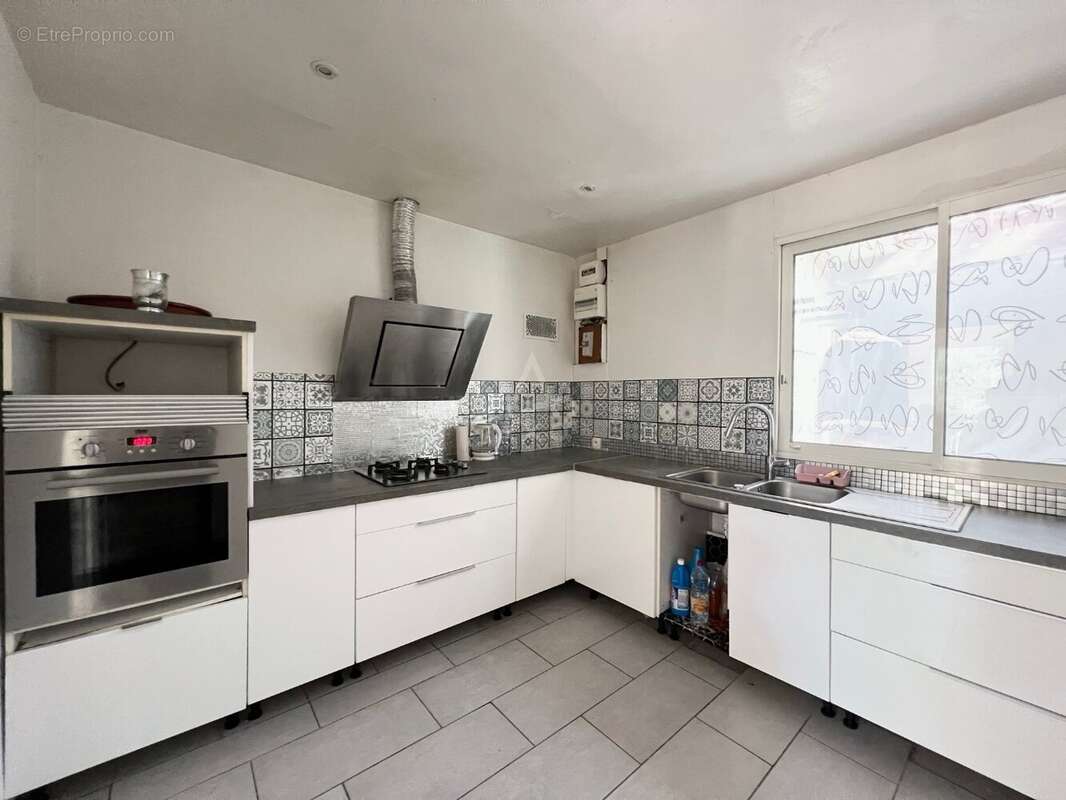 Maison à SAINT-ANDRE-DE-CUBZAC