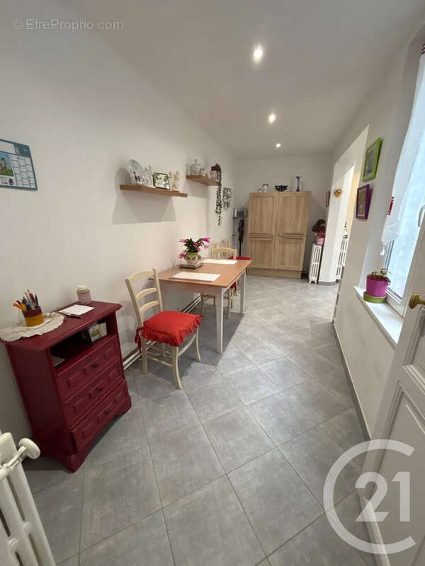 Maison à SAINT-QUENTIN