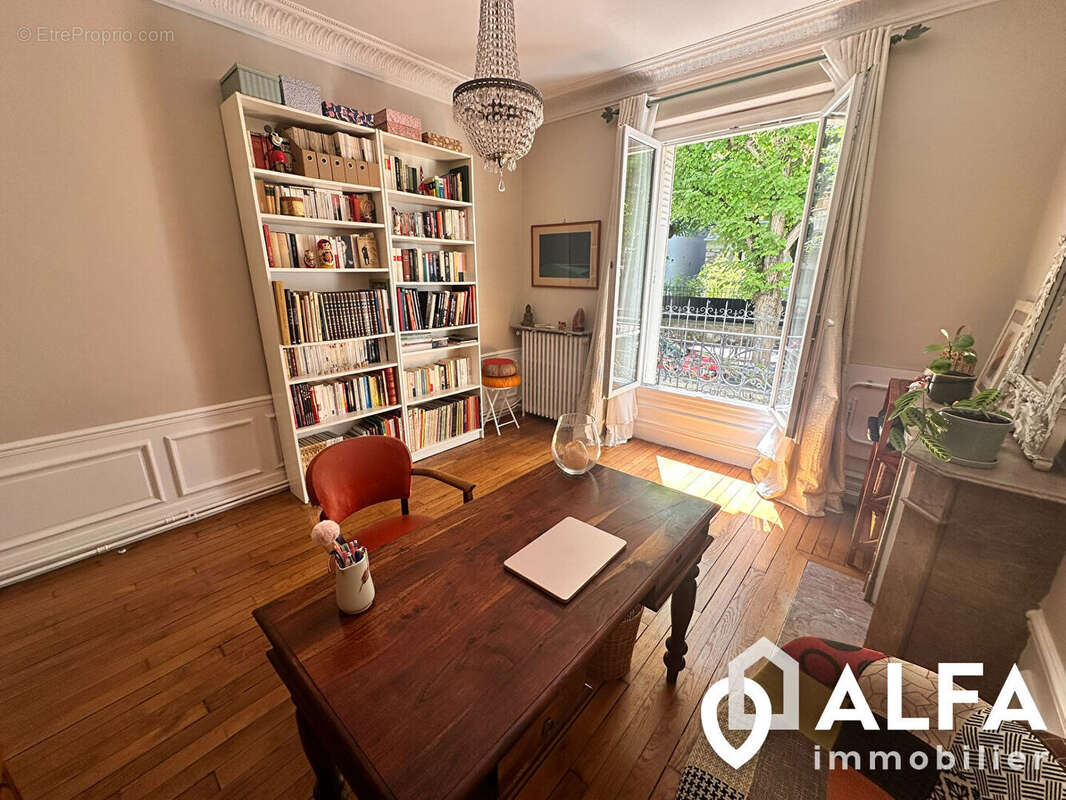 Appartement à ENGHIEN-LES-BAINS