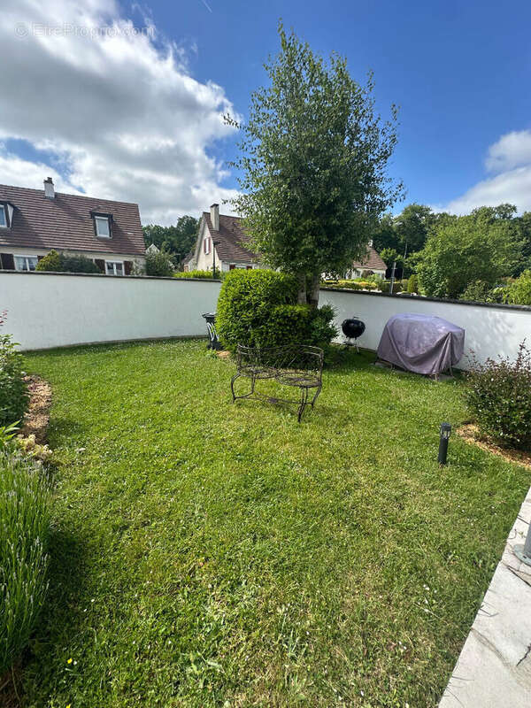 Maison à ORRY-LA-VILLE