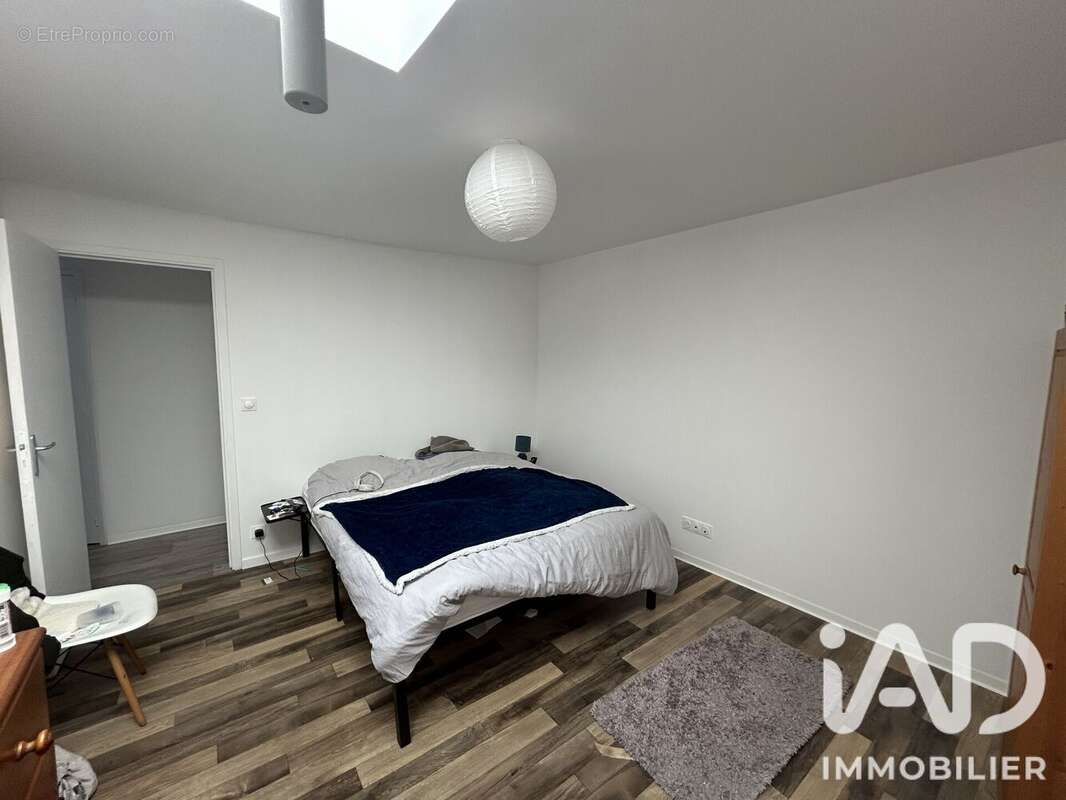 Appartement 150 m² à Saint-Quentin  - photo 6