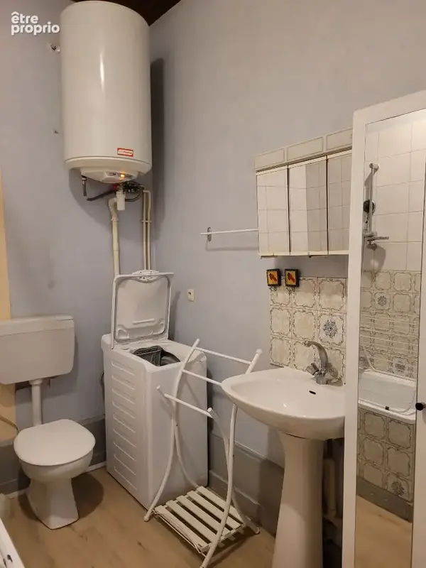 ROCHEFORT hyper centre et au calme - un appartement de 34 m² avec chai privatif - photo 9