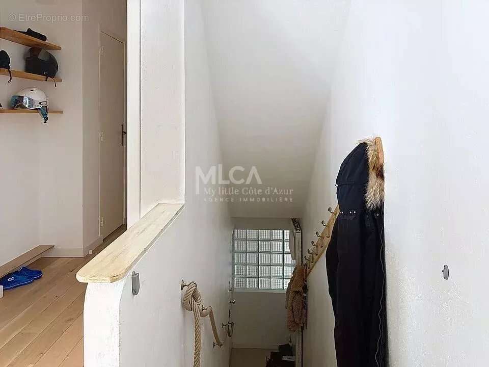 Appartement à SAINT-ETIENNE-DE-TINEE