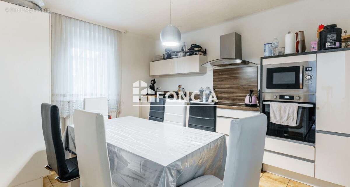 Maison à L&#039;HOPITAL