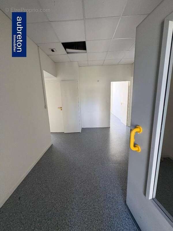 Appartement 200 m² à Sassenage  - photo 9