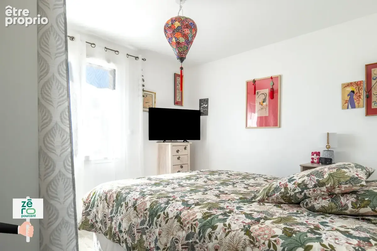 Maison récente de plain-pied à Chaillé-les-Marais   4 chambres, suite parentale, garage-atelier et terrain con - photo 12