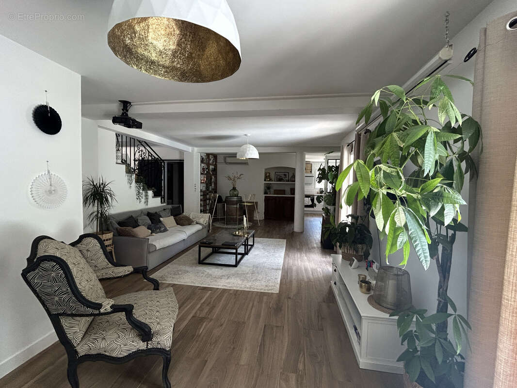 Maison à LA COLLE-SUR-LOUP