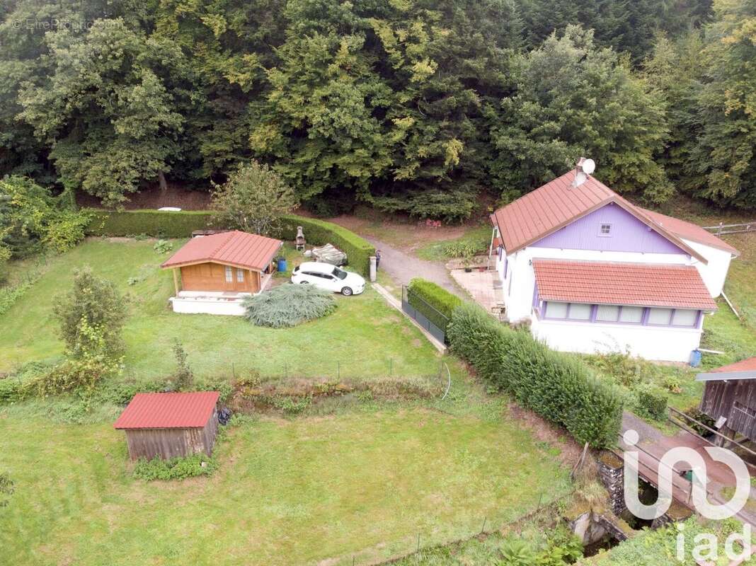 Photo 2 - Maison à JEANMENIL