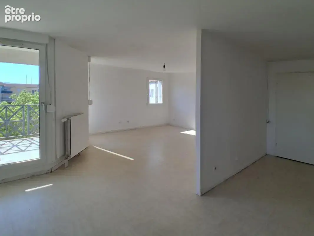 Appartement t3 au 3e étage - photo 4