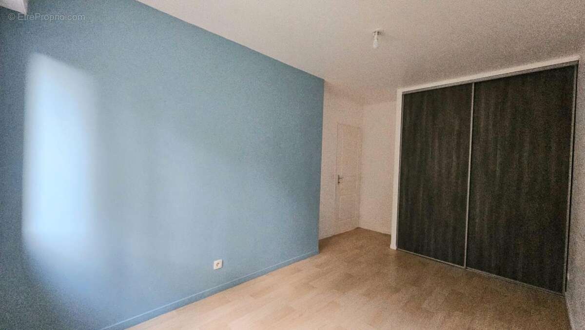 Maison à SAINT-ETIENNE-DU-ROUVRAY