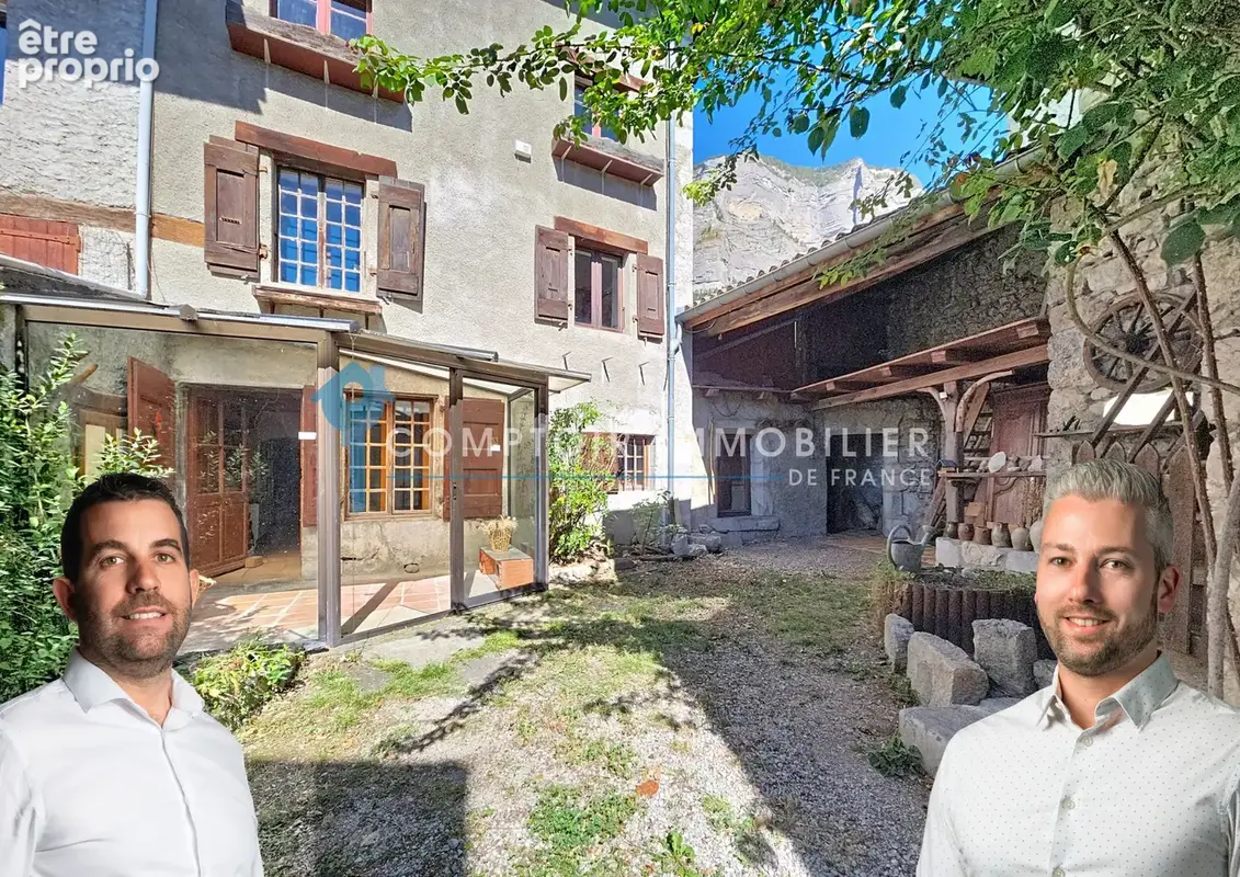 Maison à CROLLES