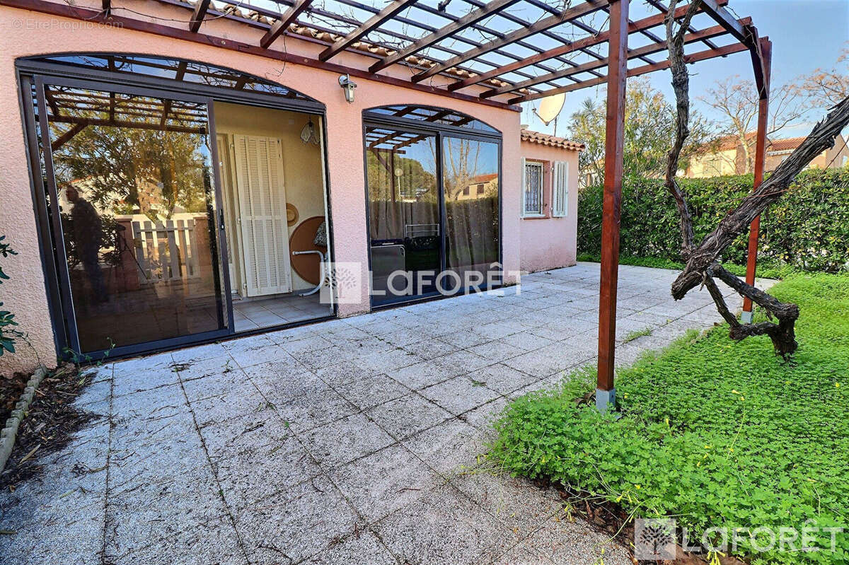 Maison à LA LONDE-LES-MAURES