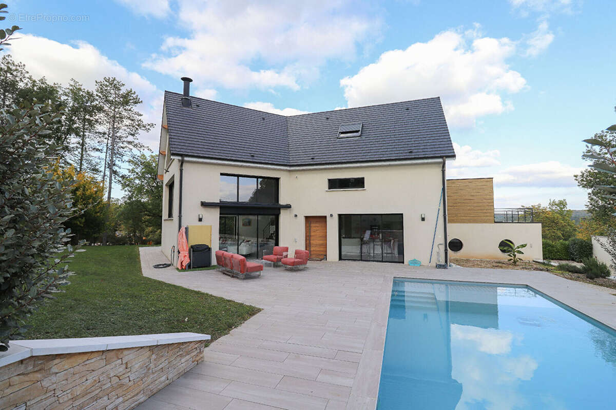 Maison à VELARS-SUR-OUCHE