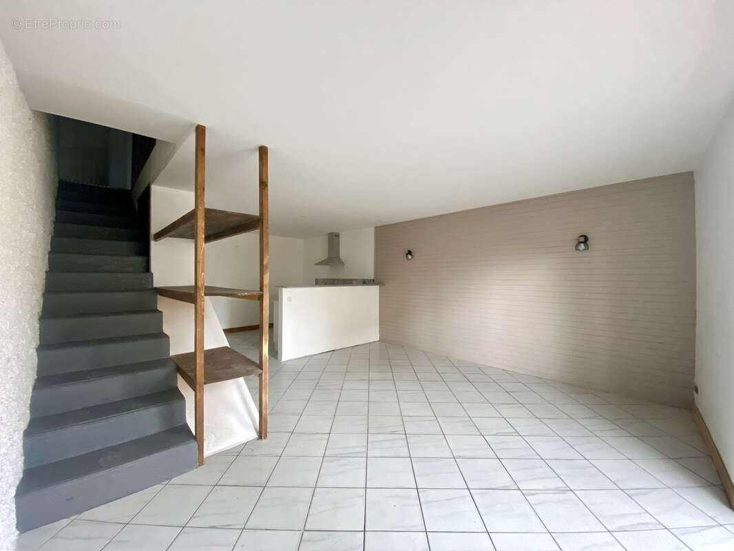 Appartement à VIAS