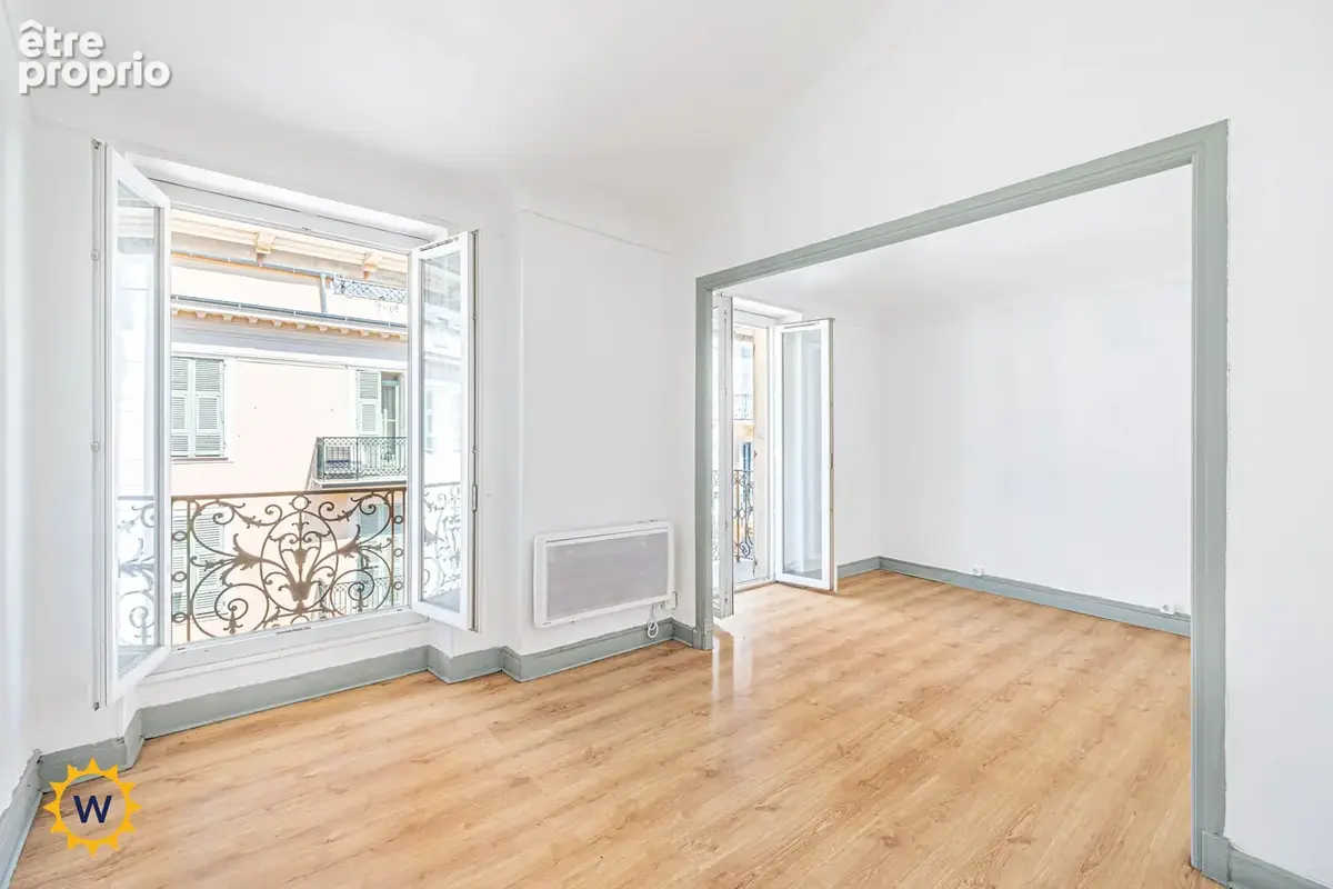 2 pièces - dernier etage à rénover - carré d'or - photo 4