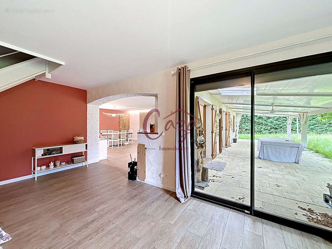 Maison Creon 8 pièce(s) 159 m2 - photo 6