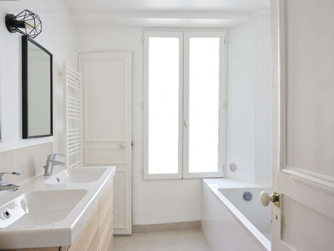 Appartement à VERSAILLES