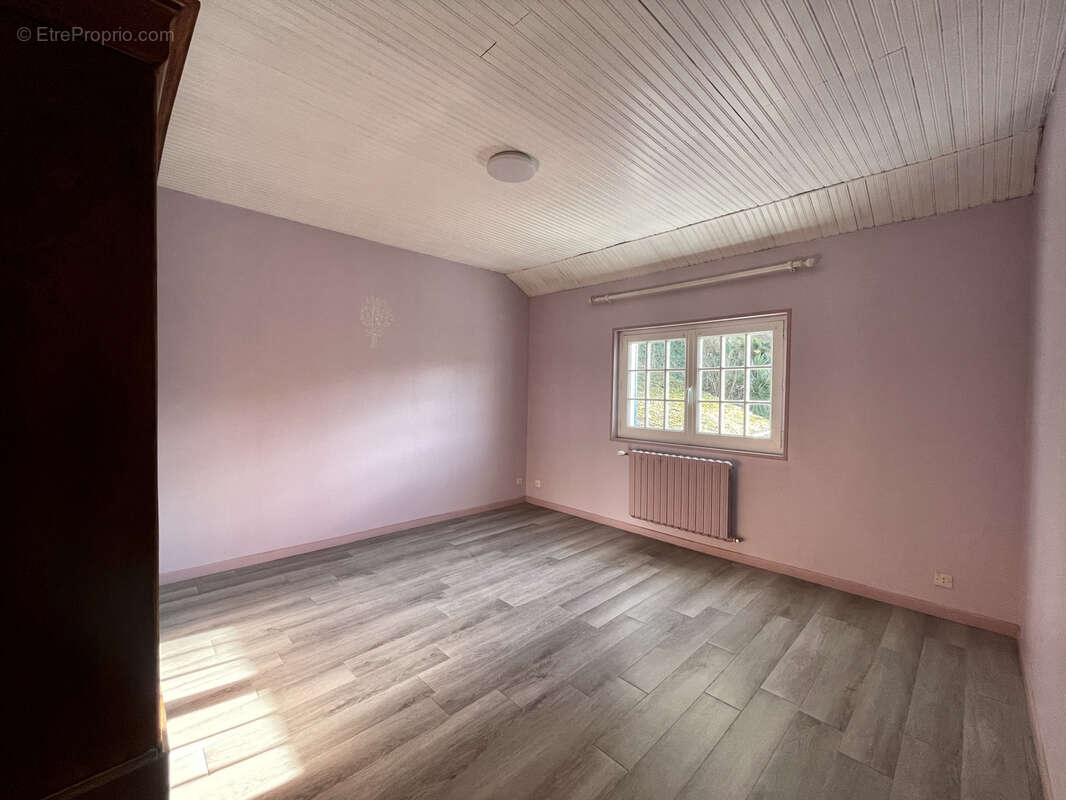 Maison à LA VACHERIE