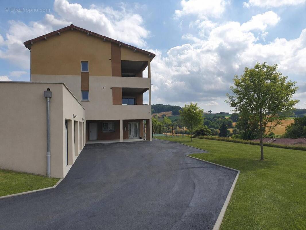 Photo 1 - Appartement à LONGESSAIGNE