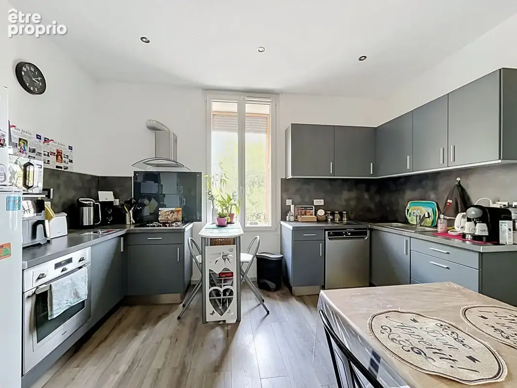 Immeuble à PRADES de 3 appartements T3 avec jardins, caves et stationnements individuels - photo 3