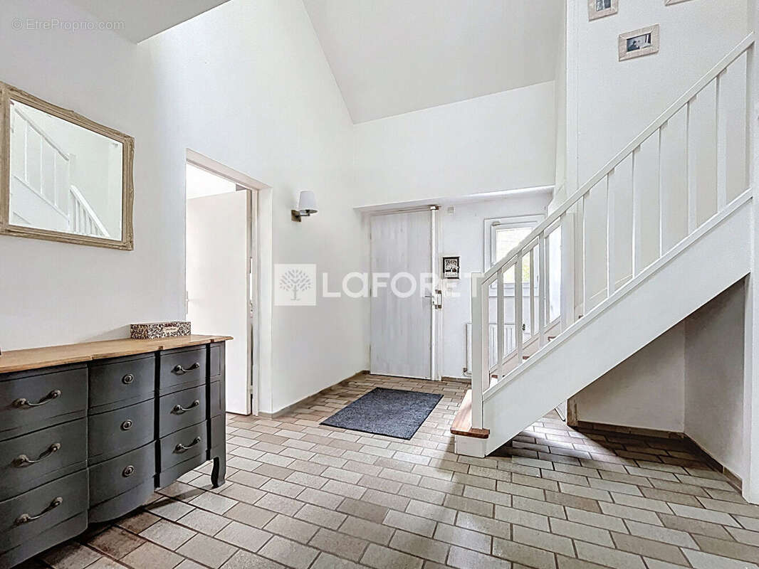 Maison à ASNIERES-SUR-OISE