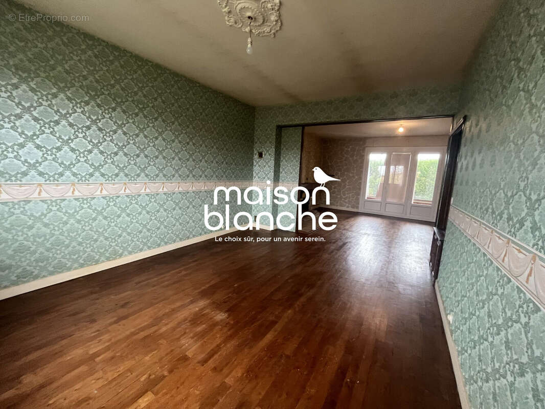 Maison à CHATILLON-SUR-THOUET