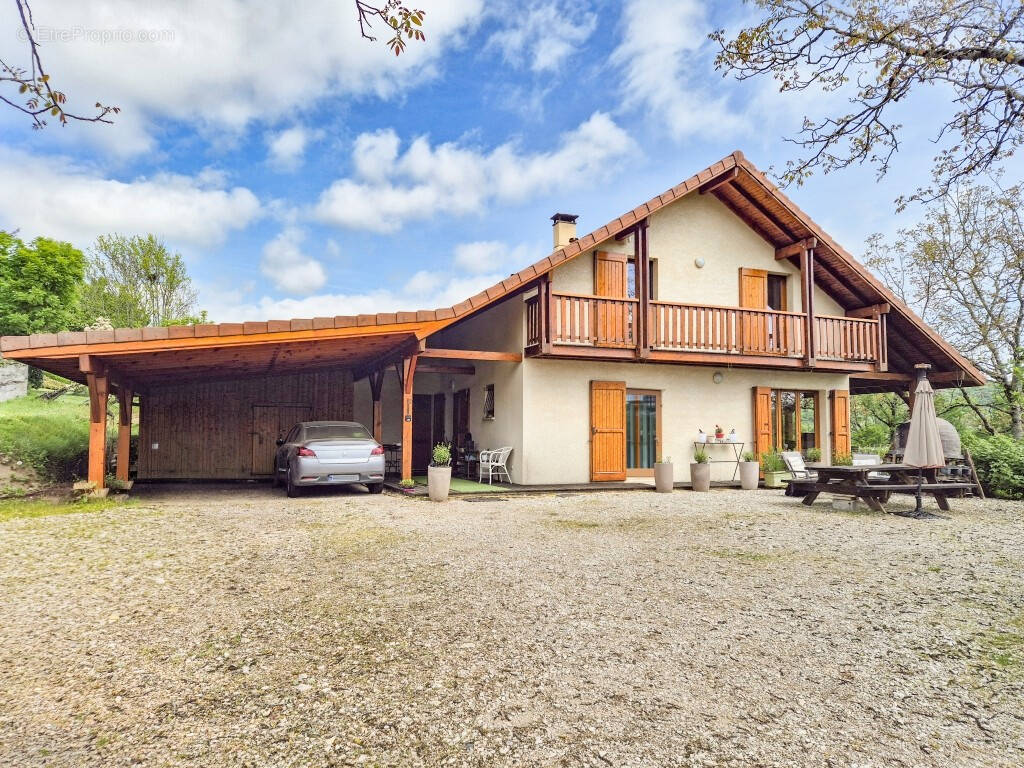 Maison à ARBIGNIEU