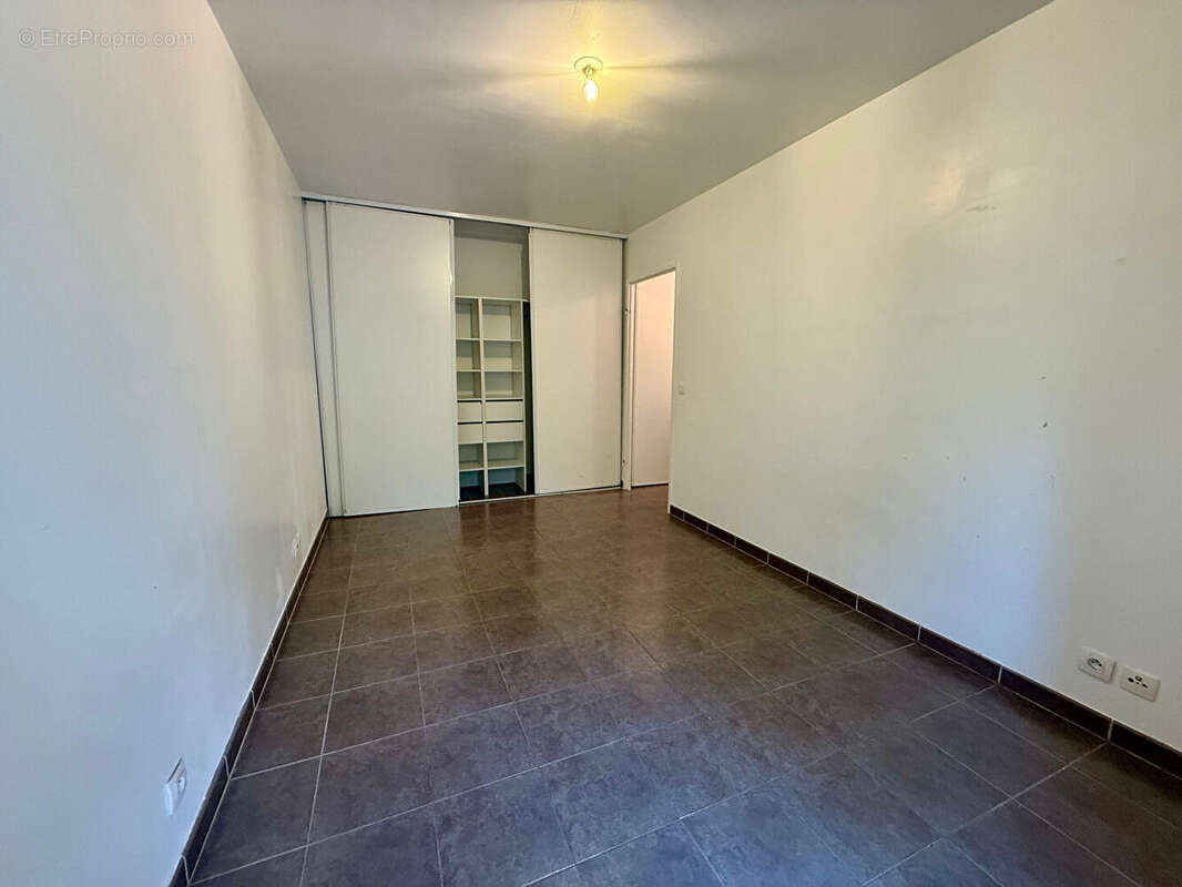 Appartement 76 m² à Corbeil-Essonnes  - photo 5