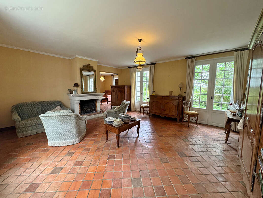 Maison à BRICQUEBEC