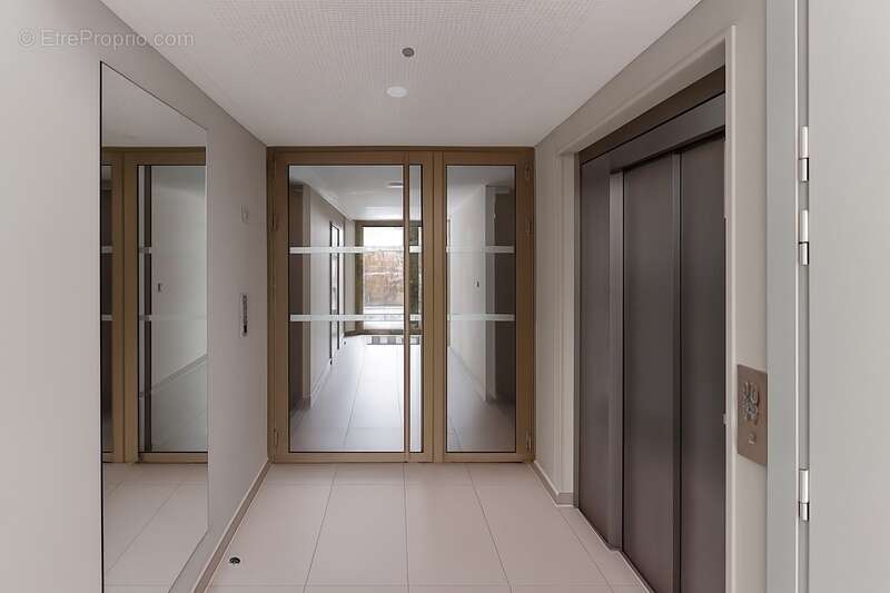 Appartement à COLOMBES