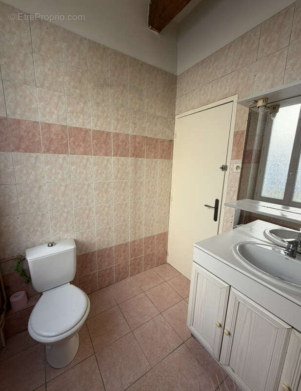 Appartement à MARSEILLE-5E