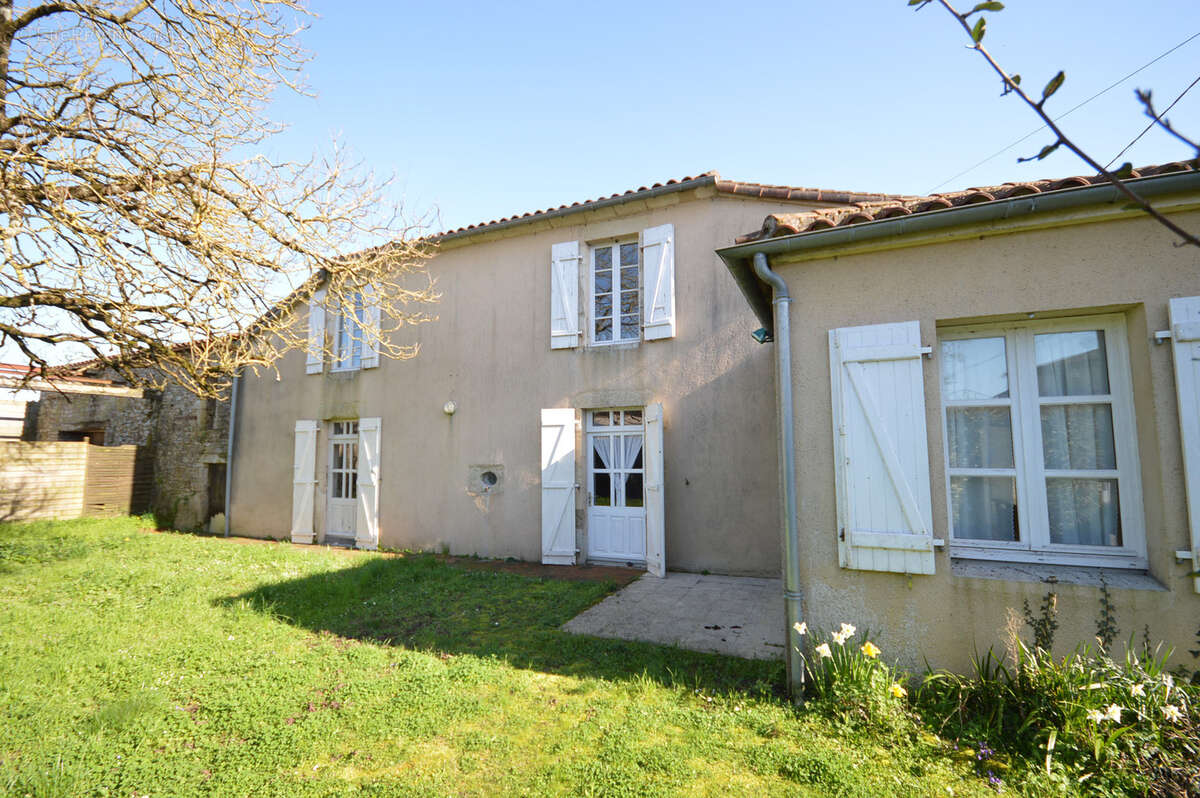 Maison à CHANTONNAY