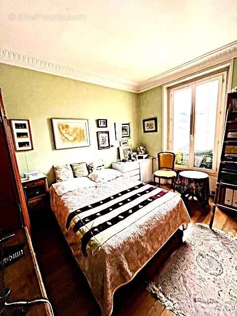 Appartement à LE PERREUX-SUR-MARNE