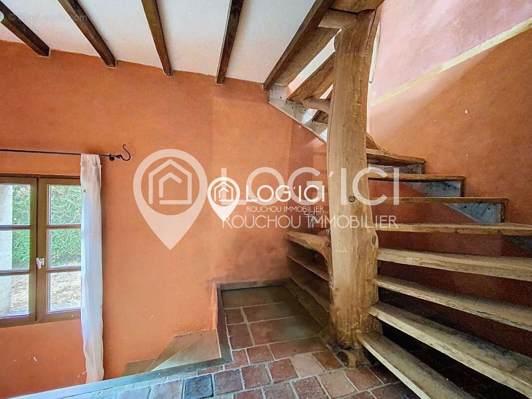 Maison à AURIONS-IDERNES