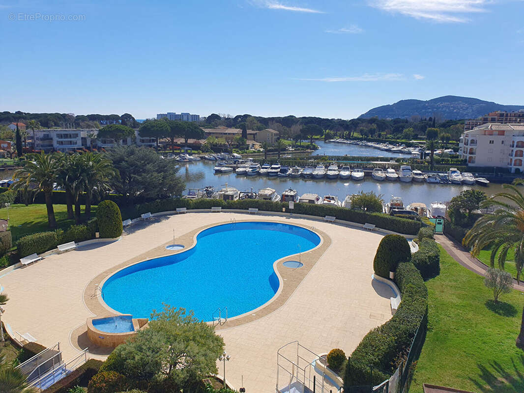 Appartement à MANDELIEU-LA-NAPOULE