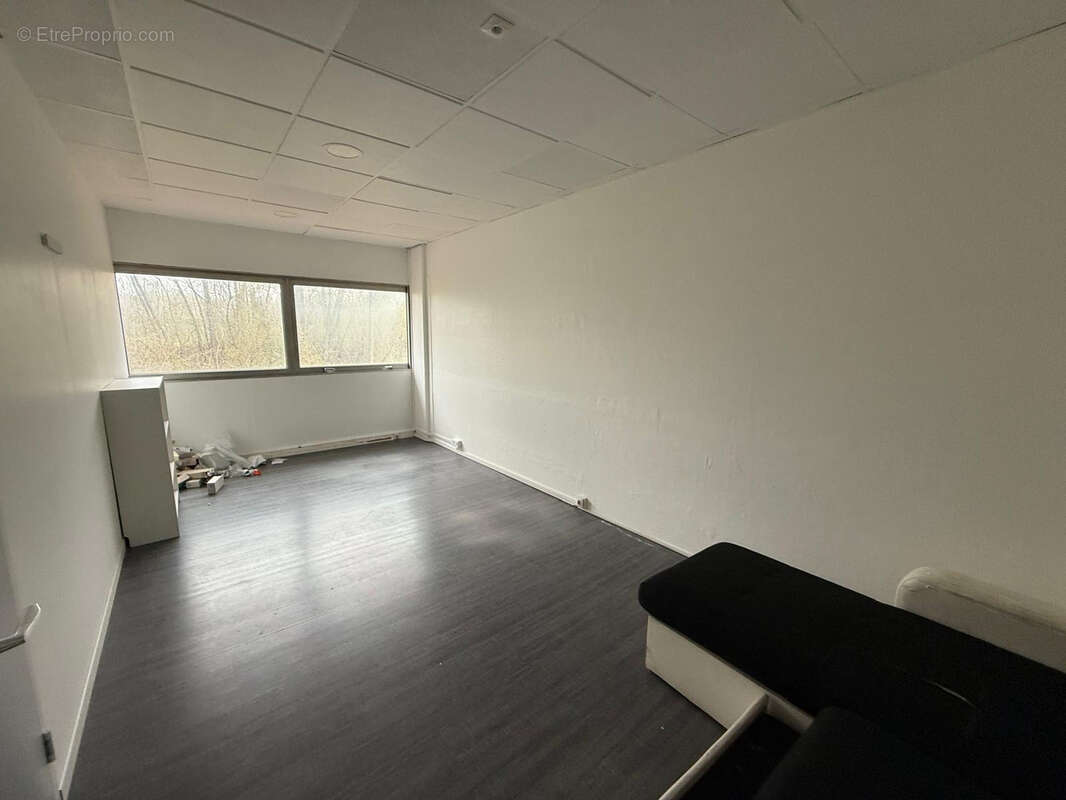 Commerce à NOISY-LE-GRAND