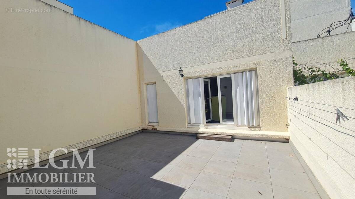 Appartement à VITROLLES