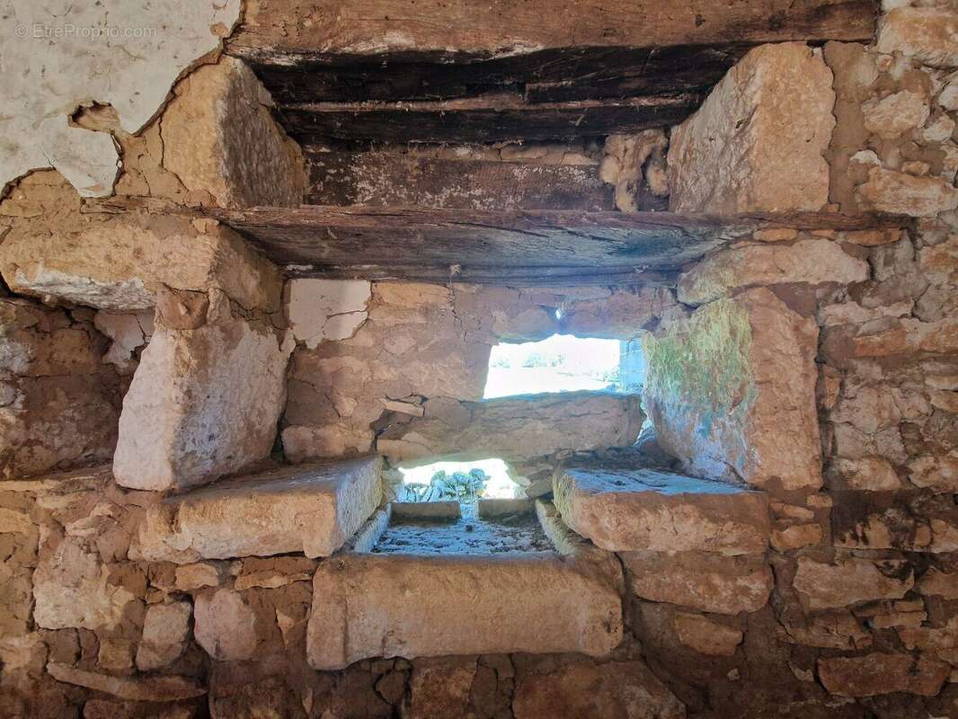 20260318113611 - Maison à MEYRALS