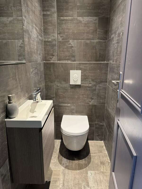 Maison à VILLENEUVE-LOUBET