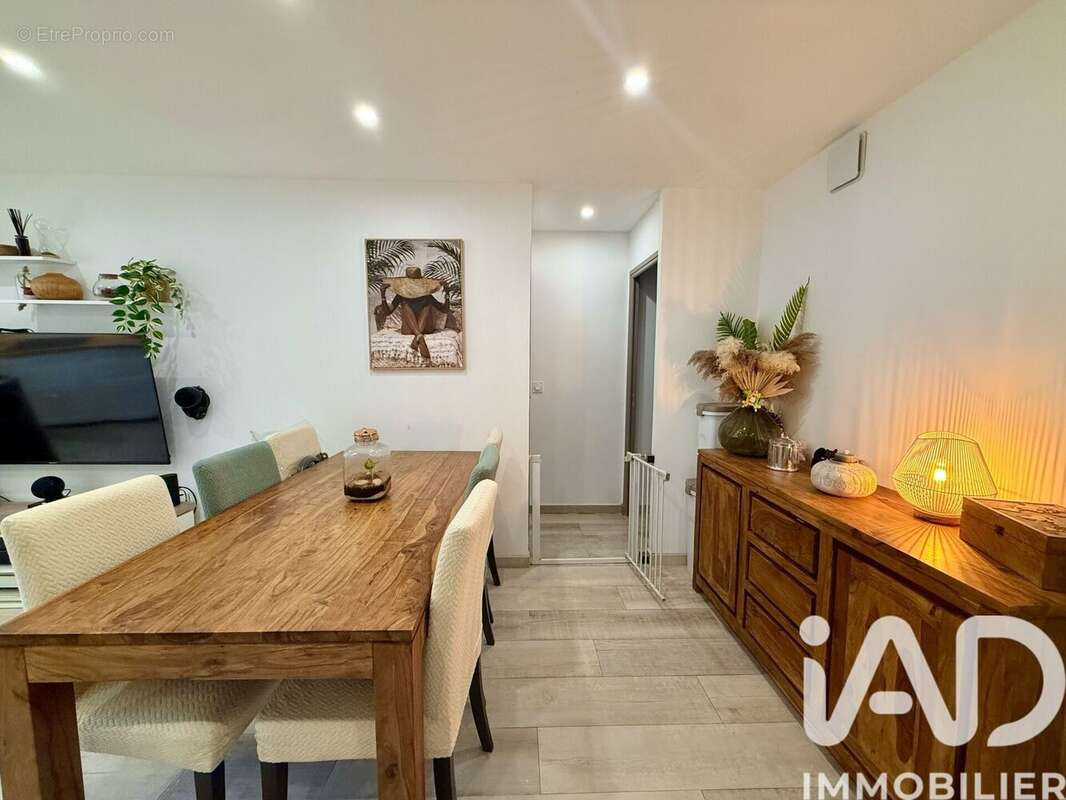 Photo 4 - Appartement à PLAN-DE-LA-TOUR