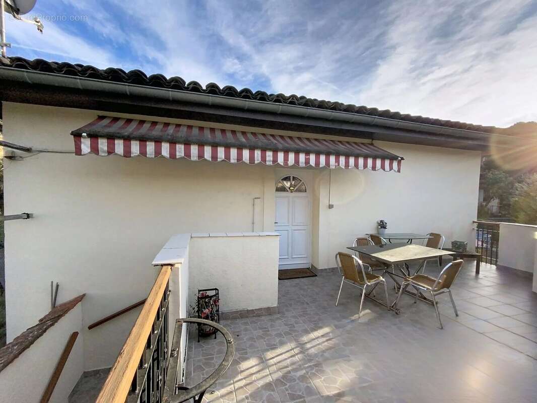 Maison à LA TRINITE