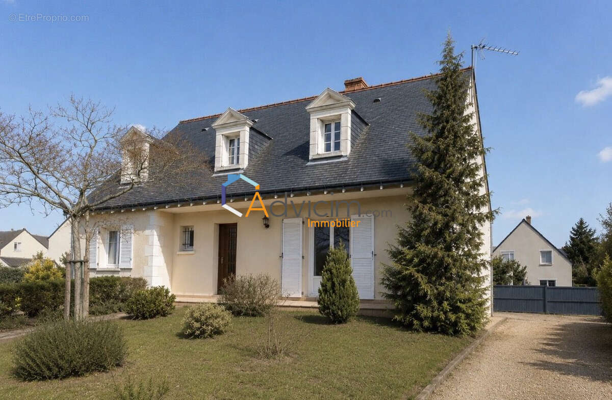 Maison à LA VILLE-AUX-DAMES