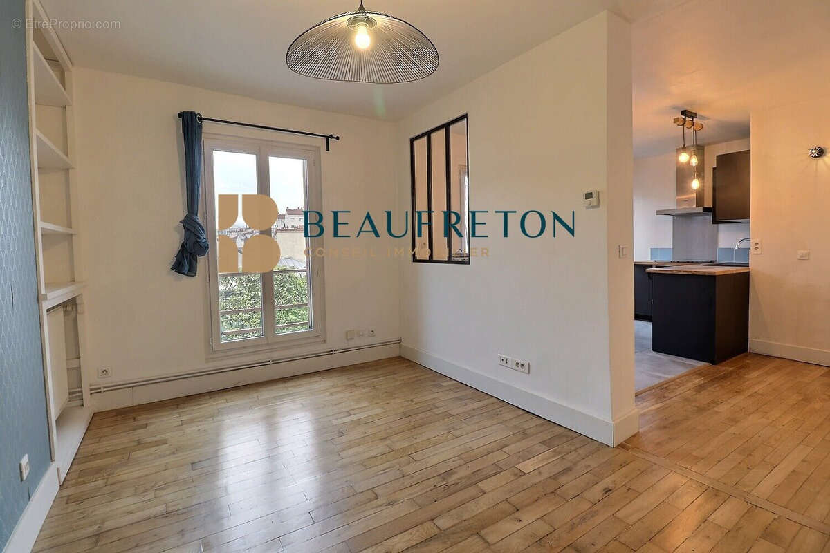 Appartement à CHARENTON-LE-PONT