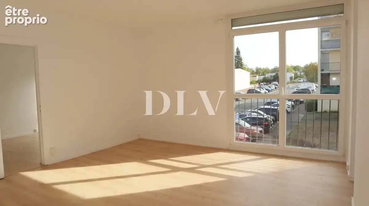 Appartement 4 pièces 72 m² à vendre à Avon (77210) - photo 2