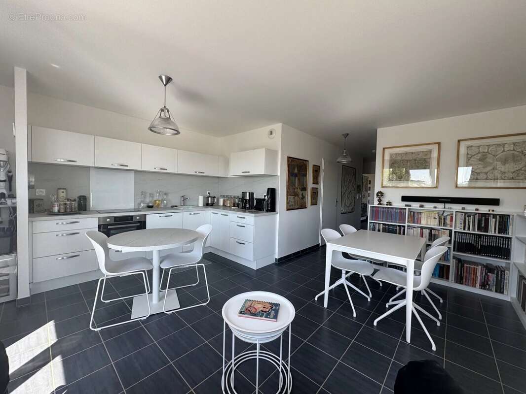 Appartement à NANDY