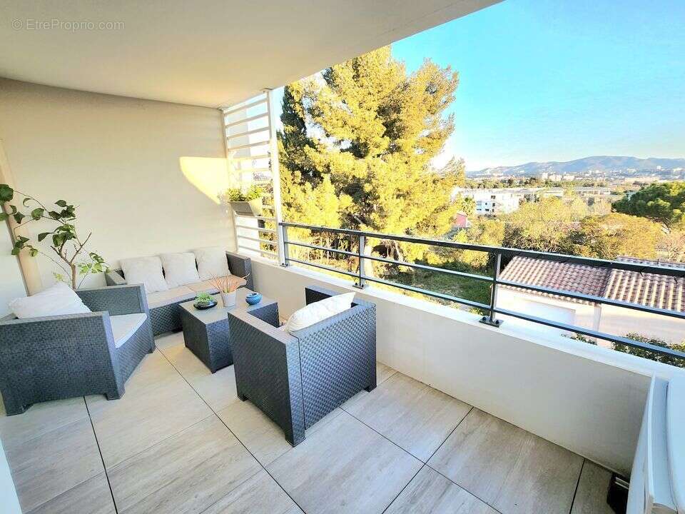 Appartement à MARSEILLE-13E